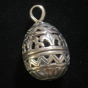 James Avery Easter Egg Scrolled Extra Large Pendant Sterling Silver Retired